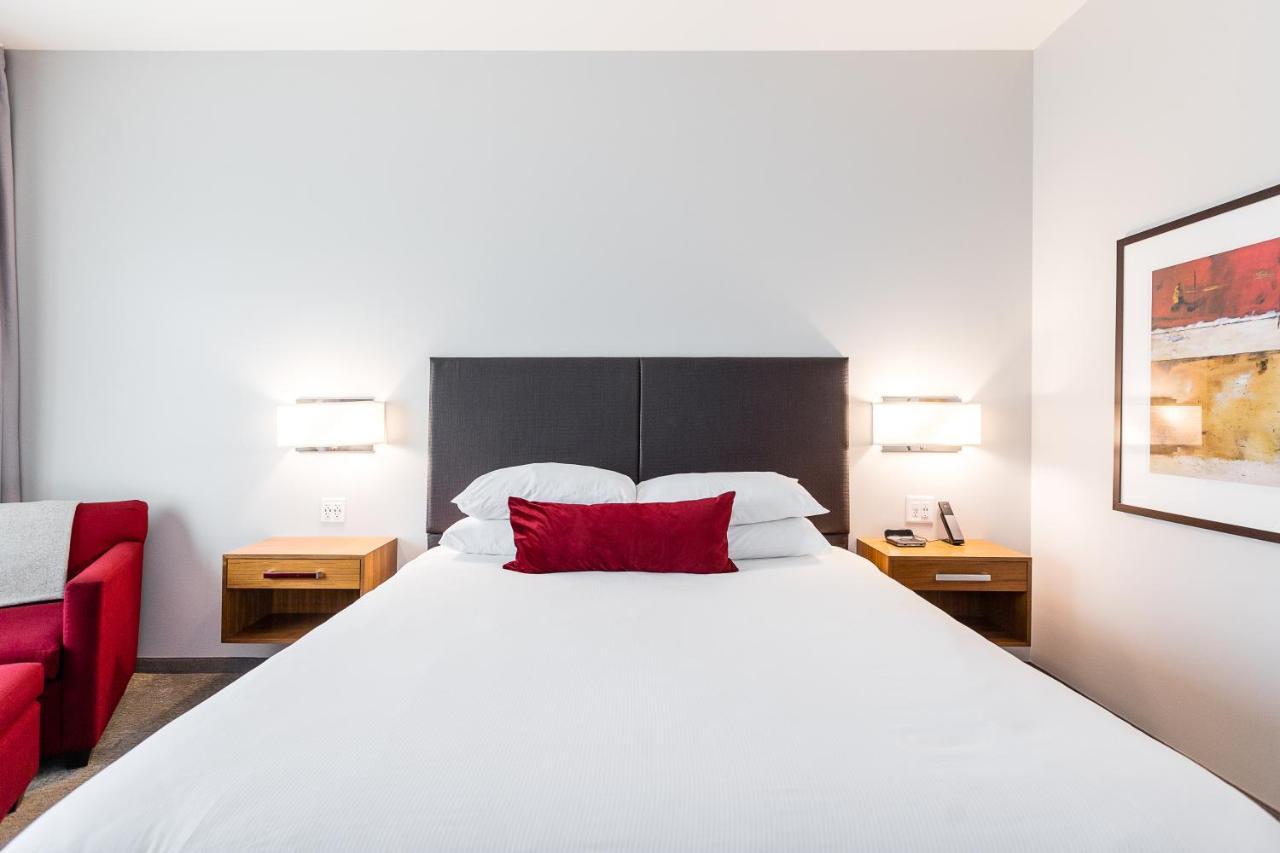 I Hotel And Illinois Conference Center - Шампейн Екстериор снимка