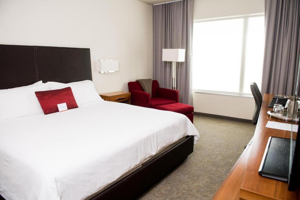 I Hotel And Illinois Conference Center - Шампейн Екстериор снимка